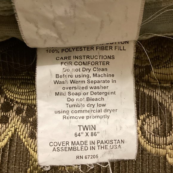 Arrow 3 pc Reversible Comforter Set-Twin Size - Picture 6 of 15